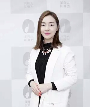 四川金佳玭 美容协会会长